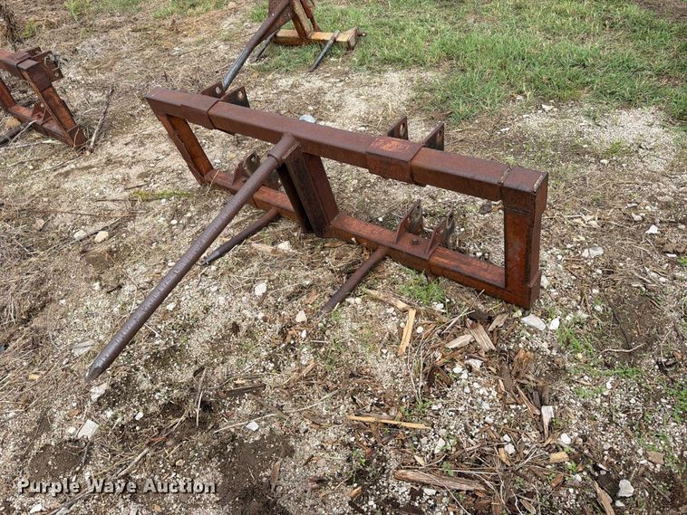 image for item ES1093 (3) hay bale spears