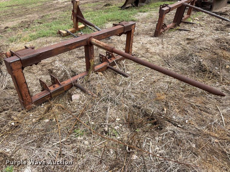 image for item ES1093 (3) hay bale spears