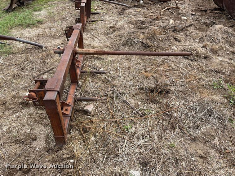 image for item ES1093 (3) hay bale spears