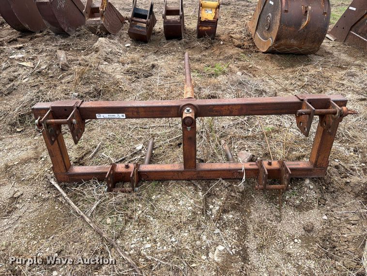 image for item ES1093 (3) hay bale spears