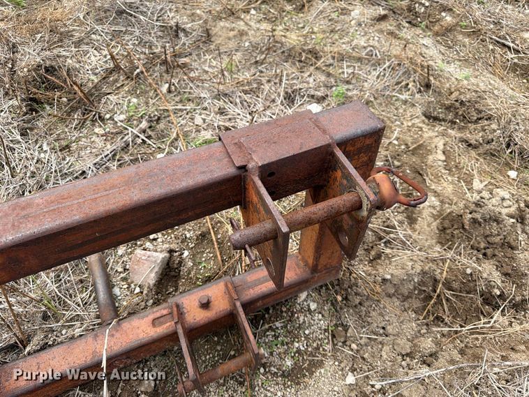 image for item ES1093 (3) hay bale spears