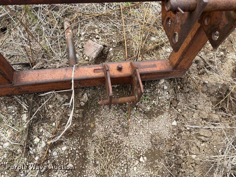 image for item ES1093 (3) hay bale spears
