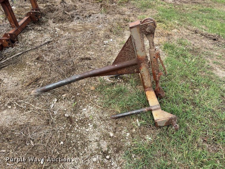 image for item ES1093 (3) hay bale spears