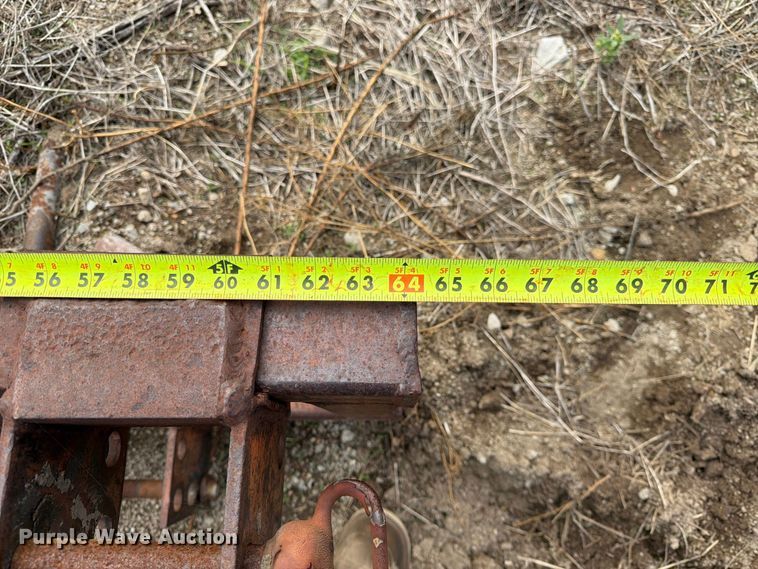 image for item ES1093 (3) hay bale spears