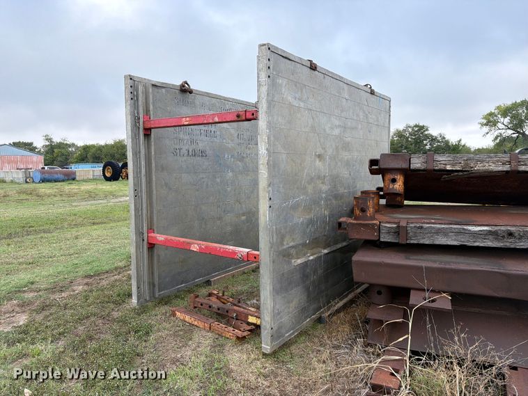 image for item ES1096 Aluminum Trench Shield