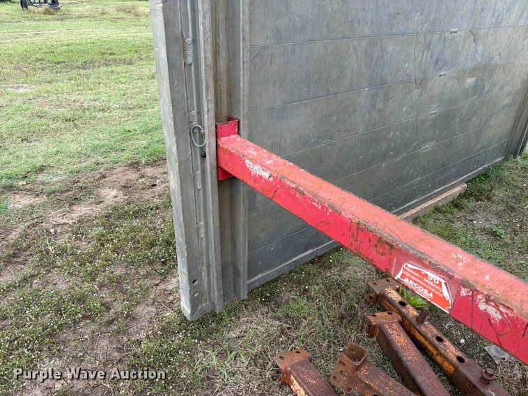image for item ES1096 Aluminum Trench Shield