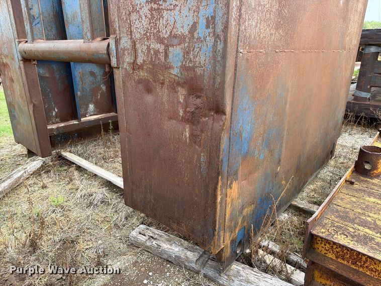 image for item ES1097 MH8 manhole box