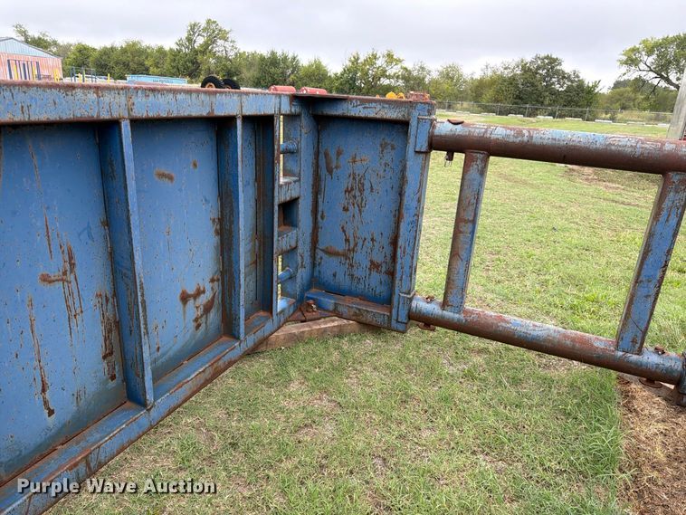 image for item ES1097 MH8 manhole box