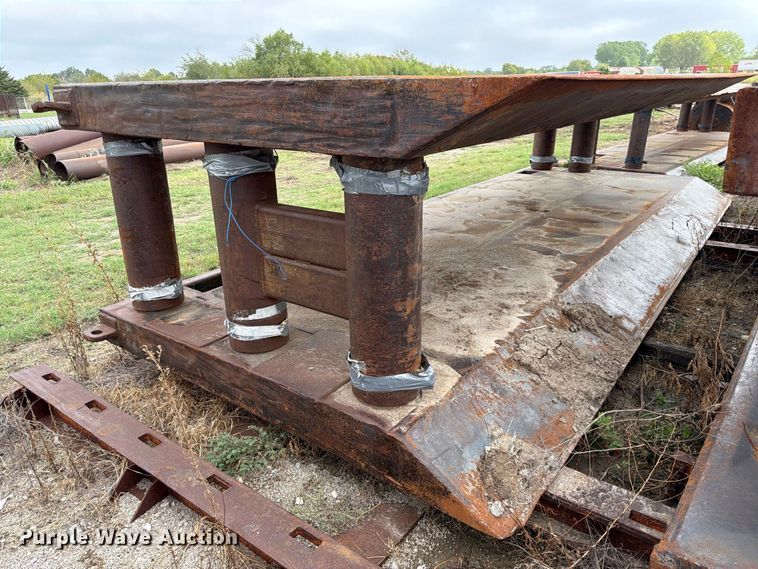 image for item ES1099 Steel trench shields