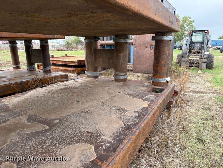 image for item ES1099 Steel trench shields