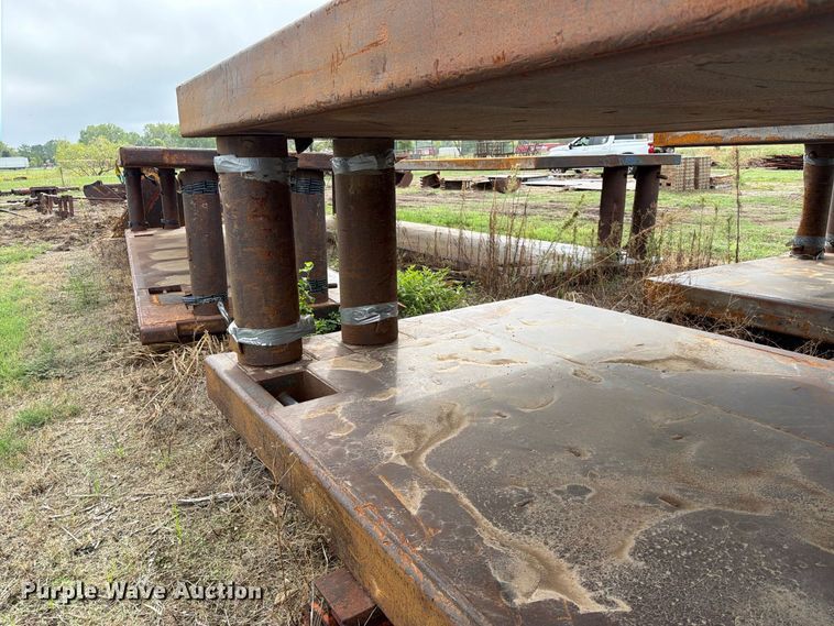 image for item ES1099 Steel trench shields