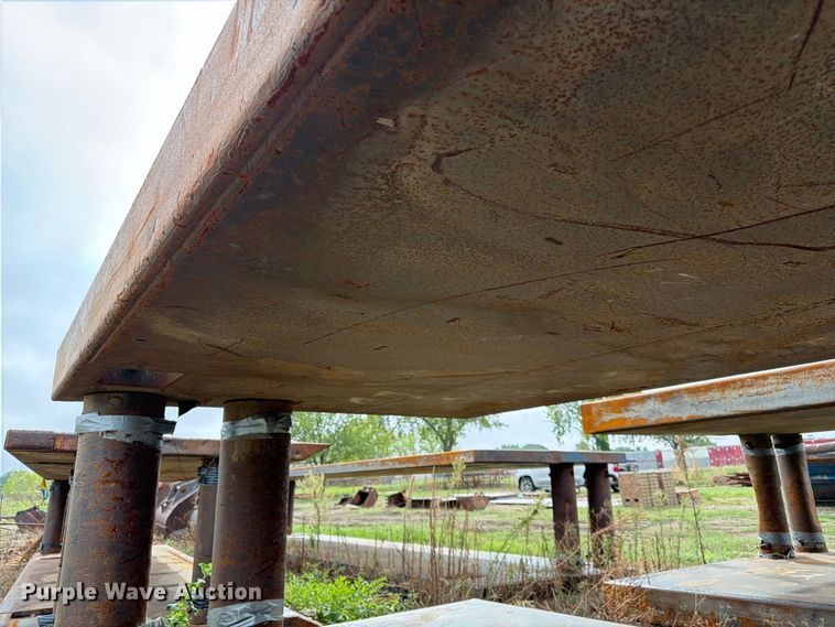 image for item ES1099 Steel trench shields