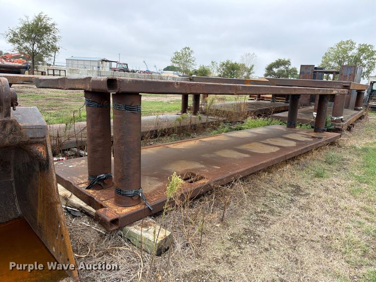 image for item ES1100 (2) steel trench shields