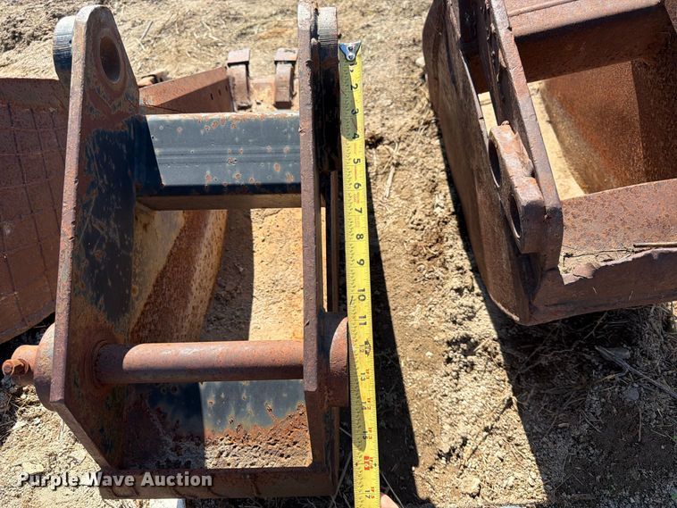 image for item ES1102 (4) buckets