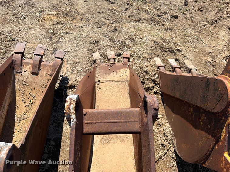 image for item ES1102 (4) buckets