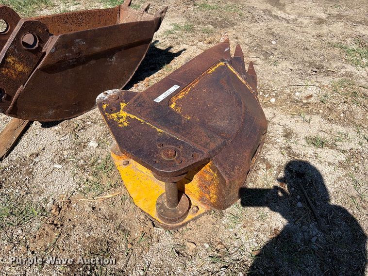 image for item ES1106 (4) buckets