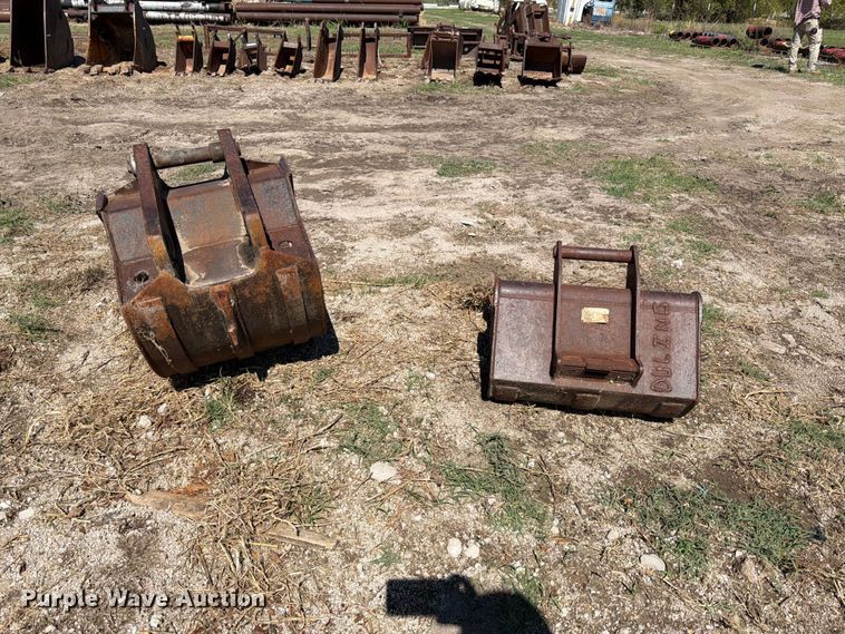 image for item ES1107 (2) buckets