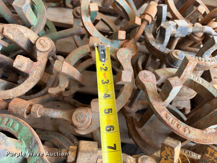 image for item EX2236 Pipe cage clamps