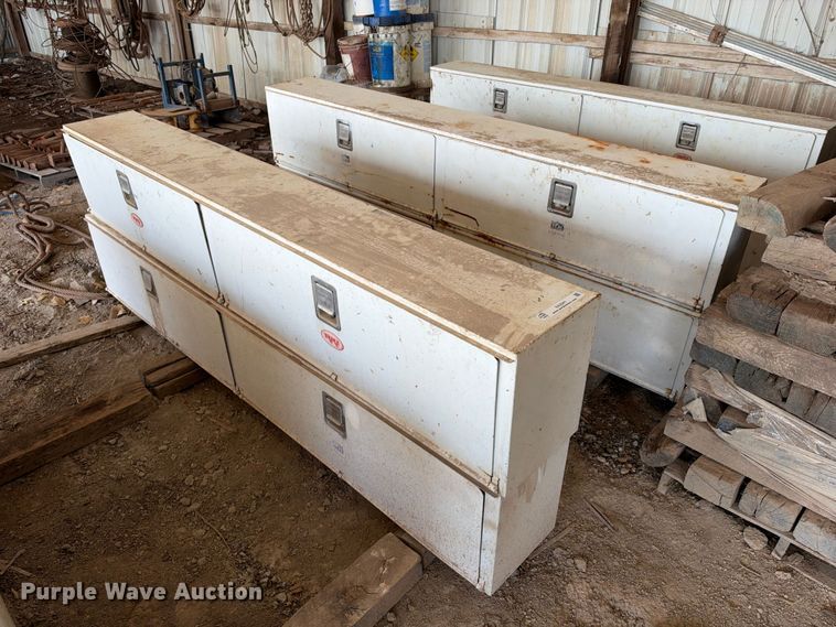 (6) Riki toolboxes