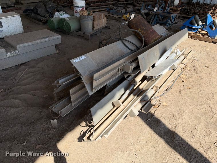 image for item EX2244 Shoring braces 