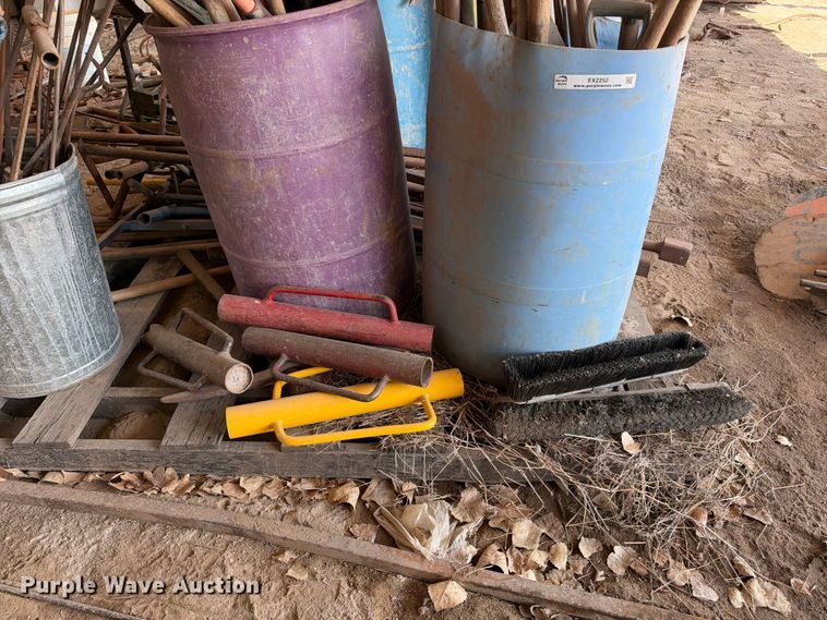 image for item EX2252 Hand tools 