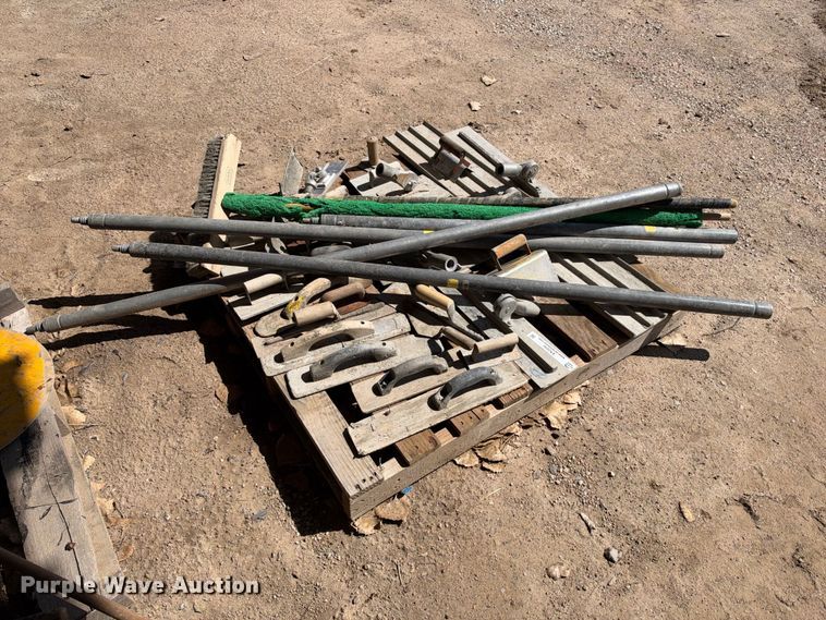 Concrete hand tools