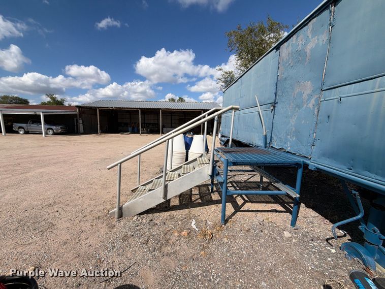 image for item EX2257 Stairs and platform 