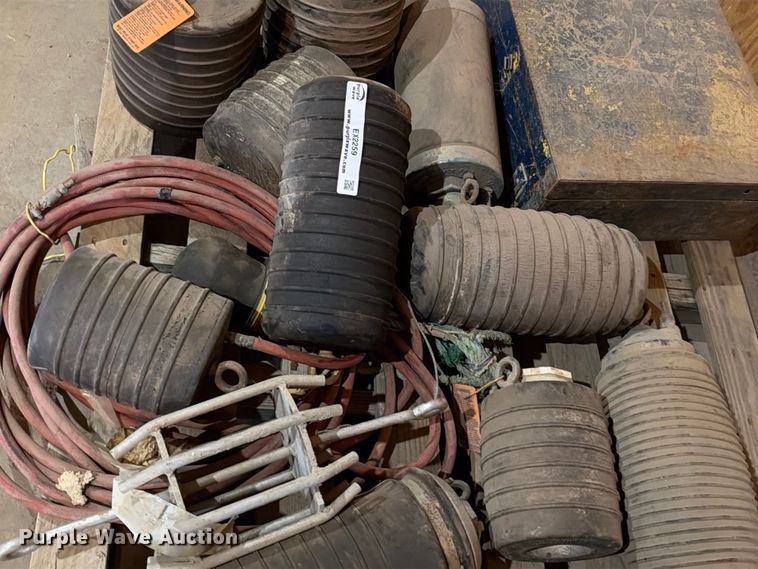 image for item EX2259 Pipe plugs 