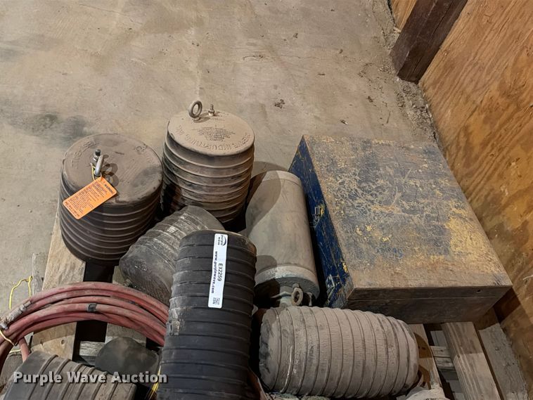 image for item EX2259 Pipe plugs 