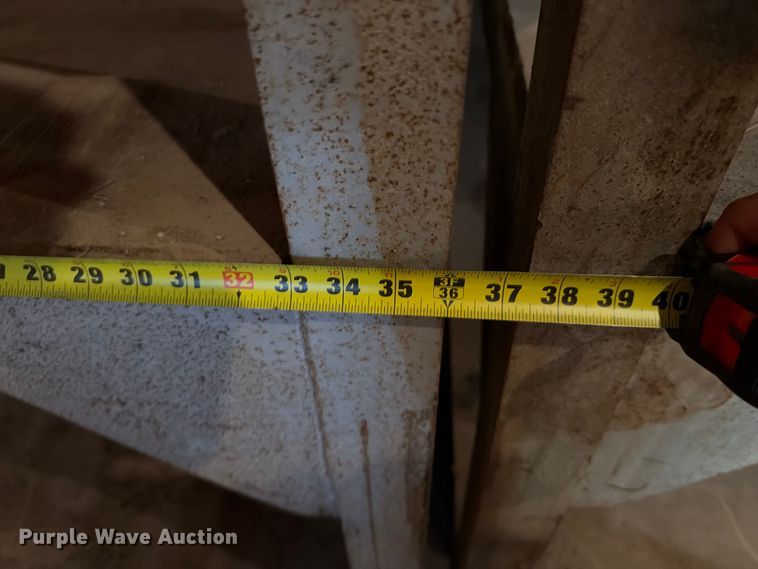 image for item EX2269 Metal shelves 
