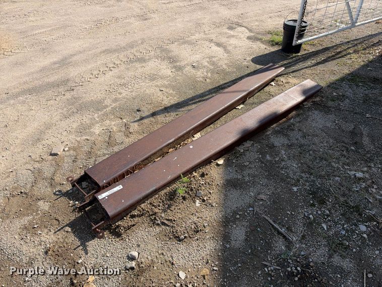 Pallet fork extensions