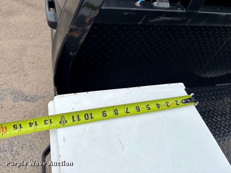 image for item FK3728 2024 Ford F250 Crew Cab flatbed pickup truck