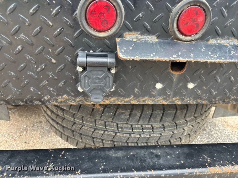 image for item FK3728 2024 Ford F250 Crew Cab flatbed pickup truck