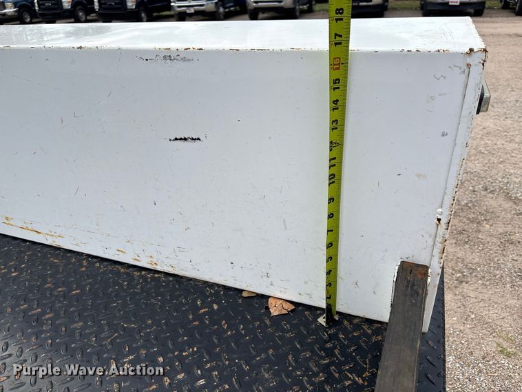 image for item FK3728 2024 Ford F250 Crew Cab flatbed pickup truck