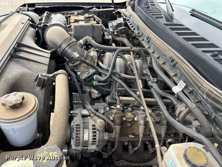 image for item FK3728 2024 Ford F250 Crew Cab flatbed pickup truck