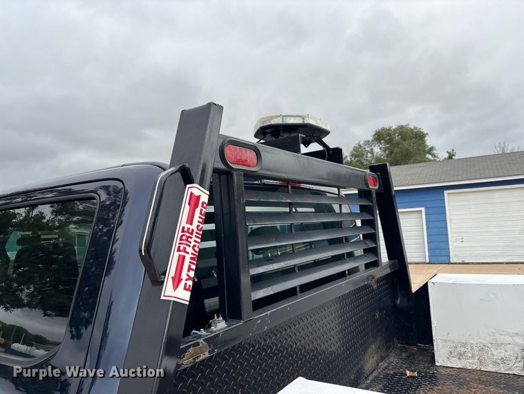 image for item FK3729 2024 Ford F250 Crew Cab flatbed pickup truck