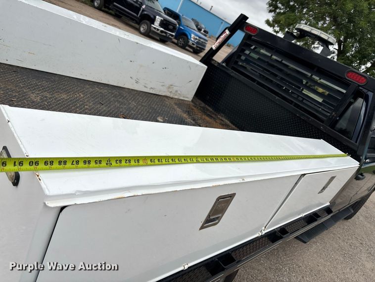 image for item FK3729 2024 Ford F250 Crew Cab flatbed pickup truck