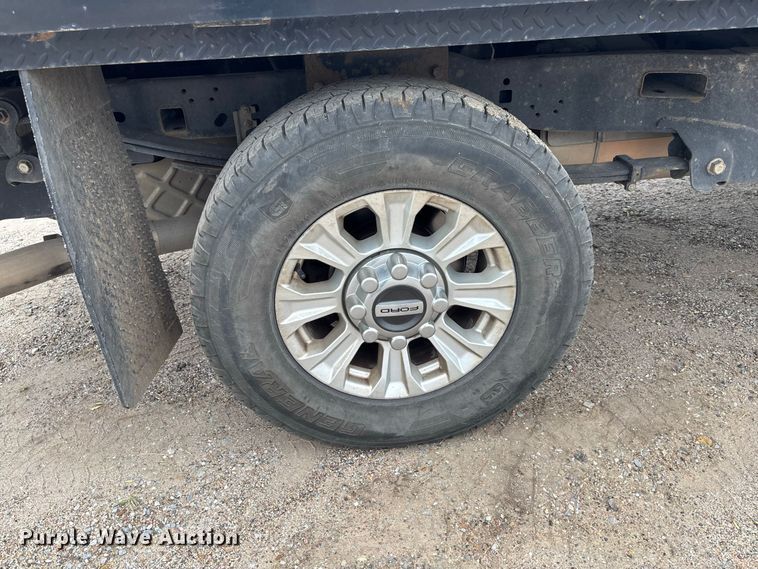image for item FK3731 2020 Ford F250 STX Crew Cab dump flatbed pickup truck