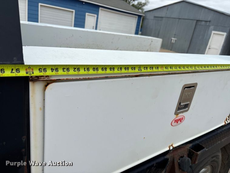 image for item FK3732 2016 RAM Dodge 2500 Crew Cab flatbed pickup truck