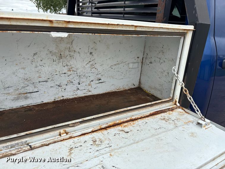 image for item FK3732 2016 RAM Dodge 2500 Crew Cab flatbed pickup truck