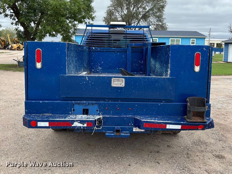 image for item FK3733 2018 Dodge Ram 3500 Crew Cab utility bed pickup truck
