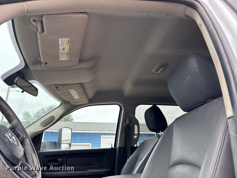 image for item FK3733 2018 Dodge Ram 3500 Crew Cab utility bed pickup truck