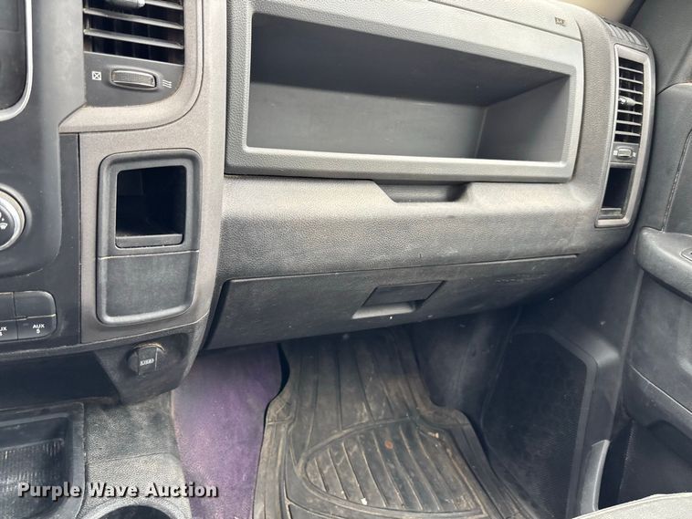 image for item FK3733 2018 Dodge Ram 3500 Crew Cab utility bed pickup truck