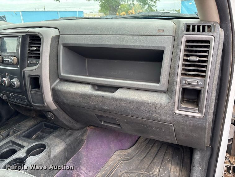 image for item FK3733 2018 Dodge Ram 3500 Crew Cab utility bed pickup truck