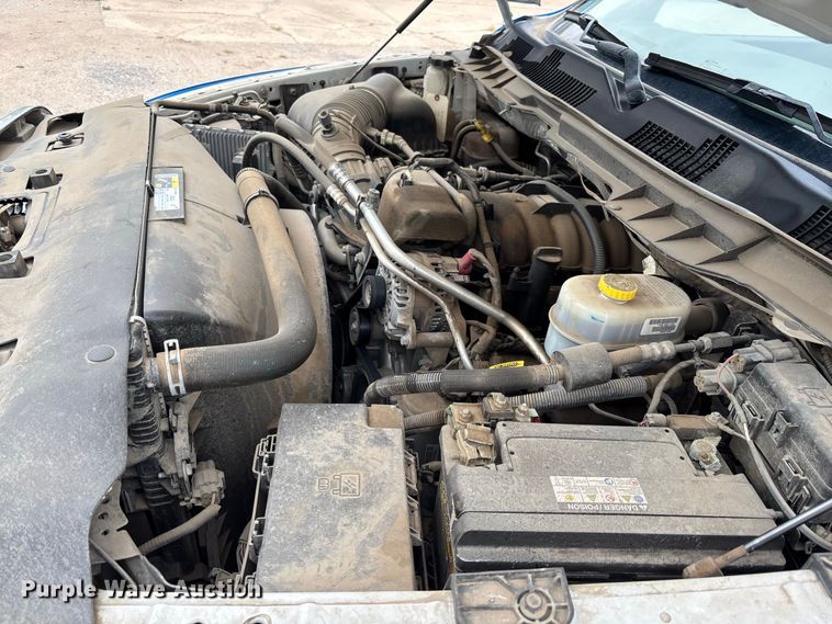 image for item FK3733 2018 Dodge Ram 3500 Crew Cab utility bed pickup truck