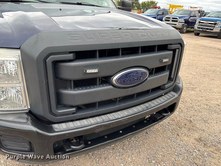 image for item FK3734 2012 Ford F250 XL Ext cab flatbed pickup truck