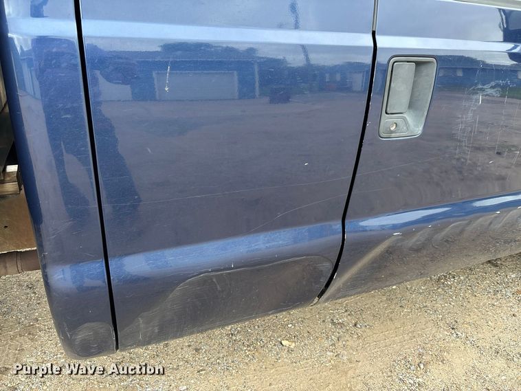 image for item FK3734 2012 Ford F250 XL Ext cab flatbed pickup truck
