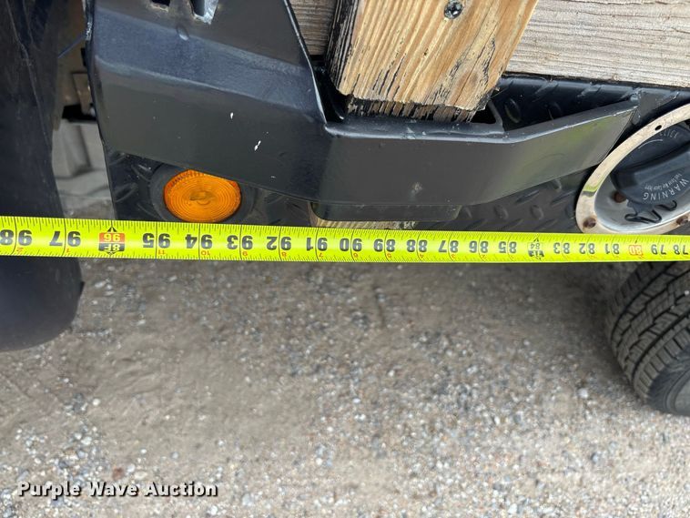 image for item FK3734 2012 Ford F250 XL Ext cab flatbed pickup truck