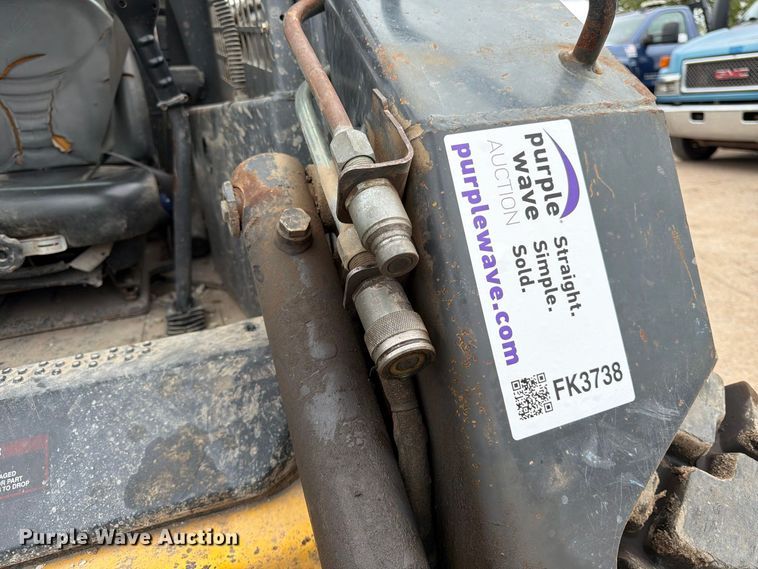 image for item FK3738 2003 New Holland LS170 