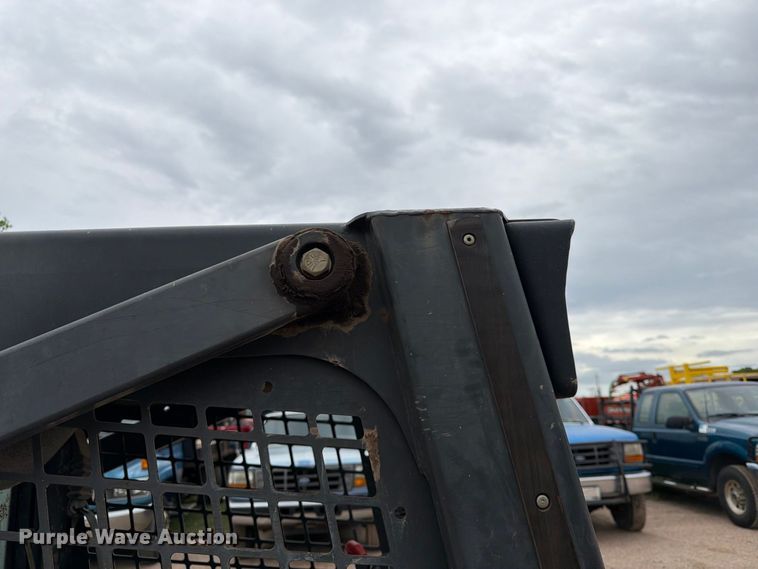 image for item FK3738 2003 New Holland LS170 